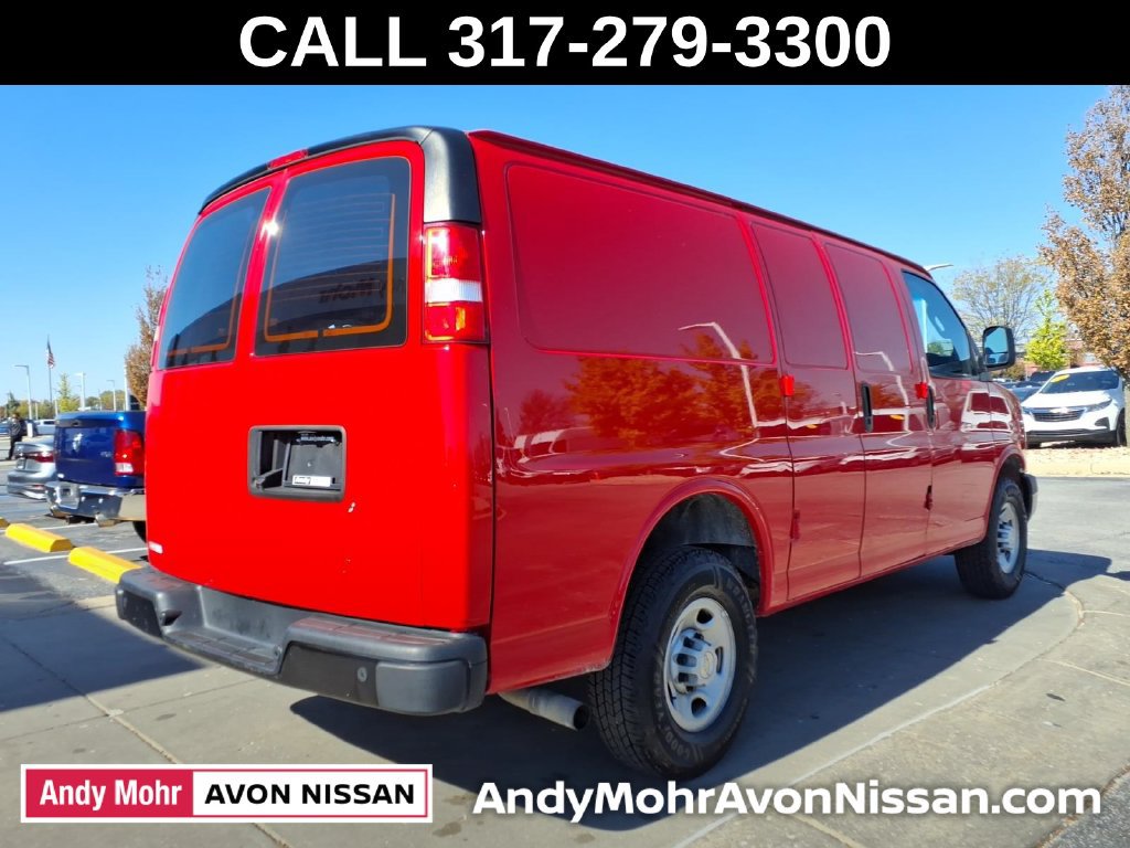 Used 2023 Chevrolet Express 2500 w/ Driver Convenience Package RWD image 7