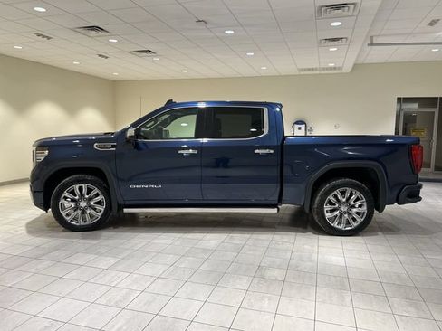 Certified 2023 GMC Sierra 1500 Denali w/ Denali Reserve Package AWD/4WD image 2