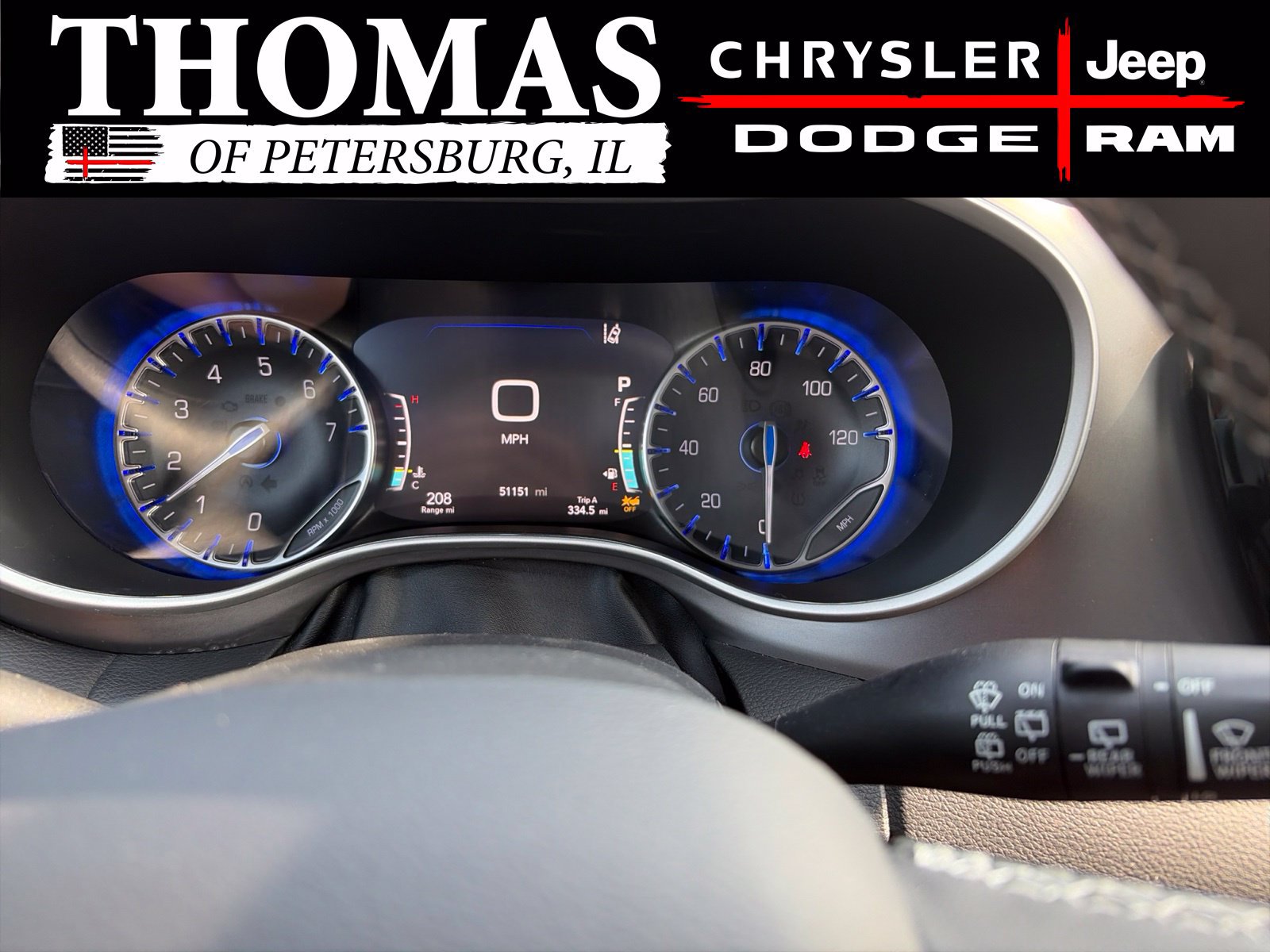 Used 2025 Chrysler Pacifica Select FWD image 17