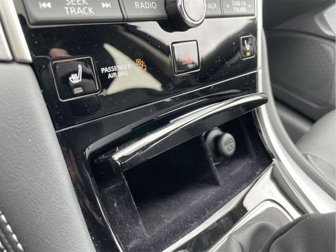 Used 2023 INFINITI Q50 Luxe AWD/4WD image 29