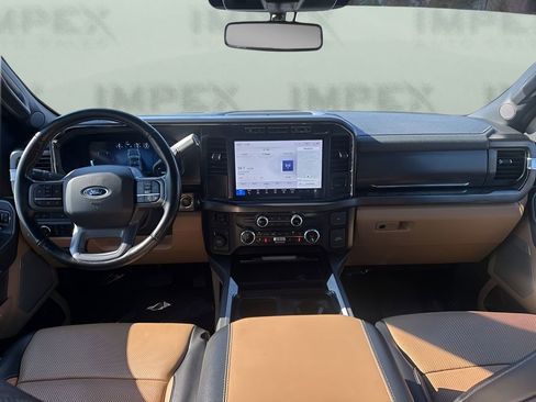 Used 2023 Ford F250 Lariat w/ Chrome Package image 13