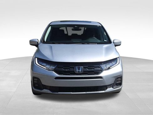 Used 2025 Honda Odyssey EX-L image 2