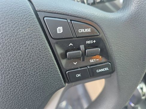 Used 2017 Hyundai Tucson SE image 28