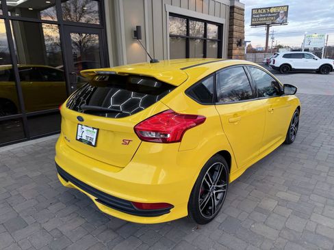 Used 2017 Ford Focus ST w/ Equipment Group 402A image 48