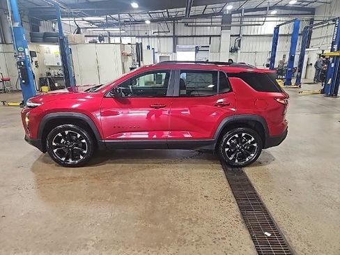 New 2026 Chevrolet Equinox RS image 3