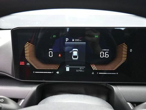 Used 2025 Kia K4 LXS image 27