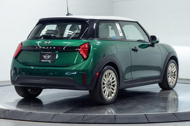 New 2026 MINI Cooper S FWD image 10