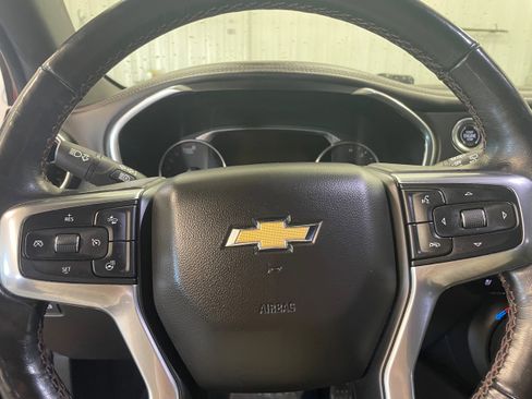 Used 2019 Chevrolet Blazer Premier w/ Sun and Wheels Package image 16