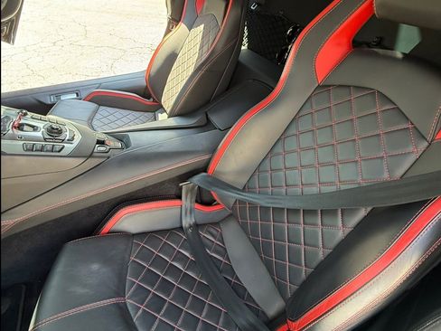Used 2018 Lamborghini Aventador S AWD/4WD image 19
