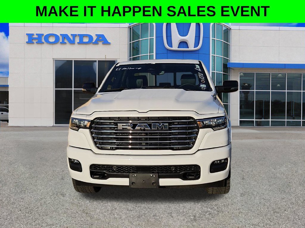Used 2026 RAM 1500 Laramie AWD/4WD image 11