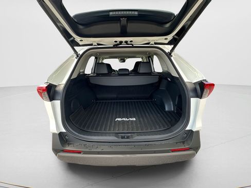 Used 2019 Toyota RAV4 Limited w/ Cold Weather Package image 23