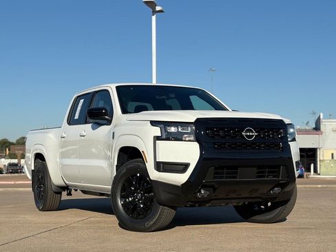 New 2026 Nissan Frontier SV w/ Tow Package image 2