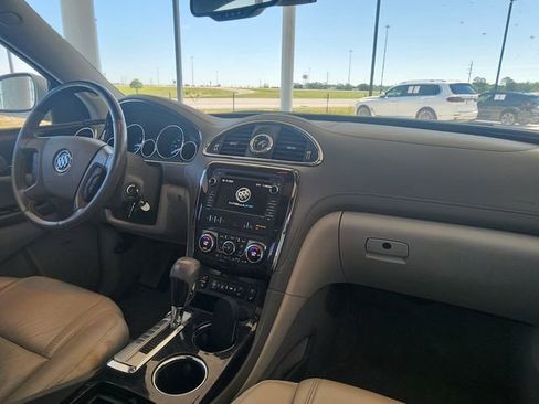 Used 2016 Buick Enclave Premium w/ Experience Buick Package FWD image 25