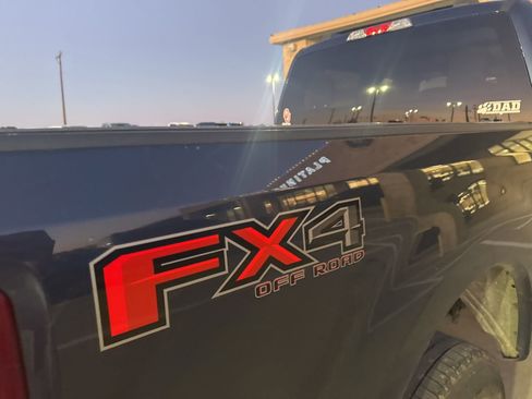 Used 2020 Ford F250 XL w/ STX Appearance Package image 6