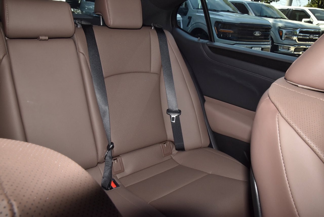 Used 2025 Lexus ES 350 w/ Premium Package FWD image 21