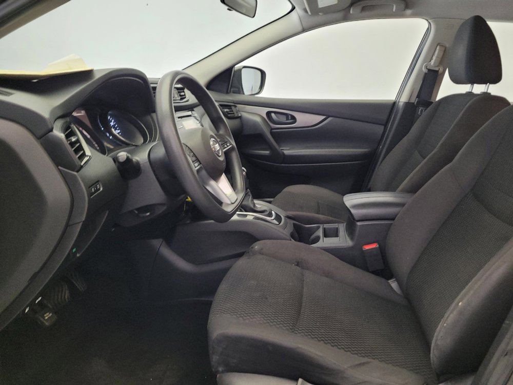 Used 2018 Nissan Rogue Sport S w/ S Appearance Package FWD image 17