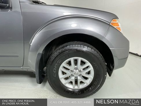 Used 2016 Nissan Frontier SV w/ SV Value Truck Package image 10