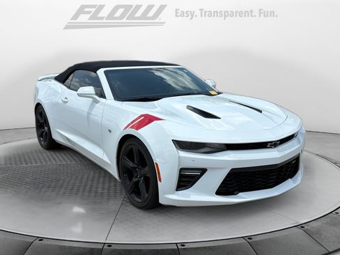 Used 2018 Chevrolet Camaro SS RWD image 1