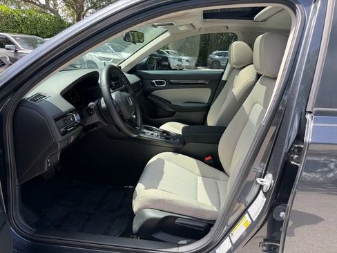 Used 2024 Honda Civic EX image 11