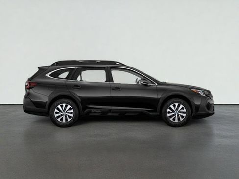 Used 2025 Subaru Outback Premium AWD/4WD image 7