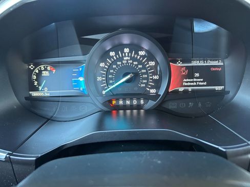 Used 2018 Ford Edge Sport w/ Cold Weather Package AWD/4WD image 6