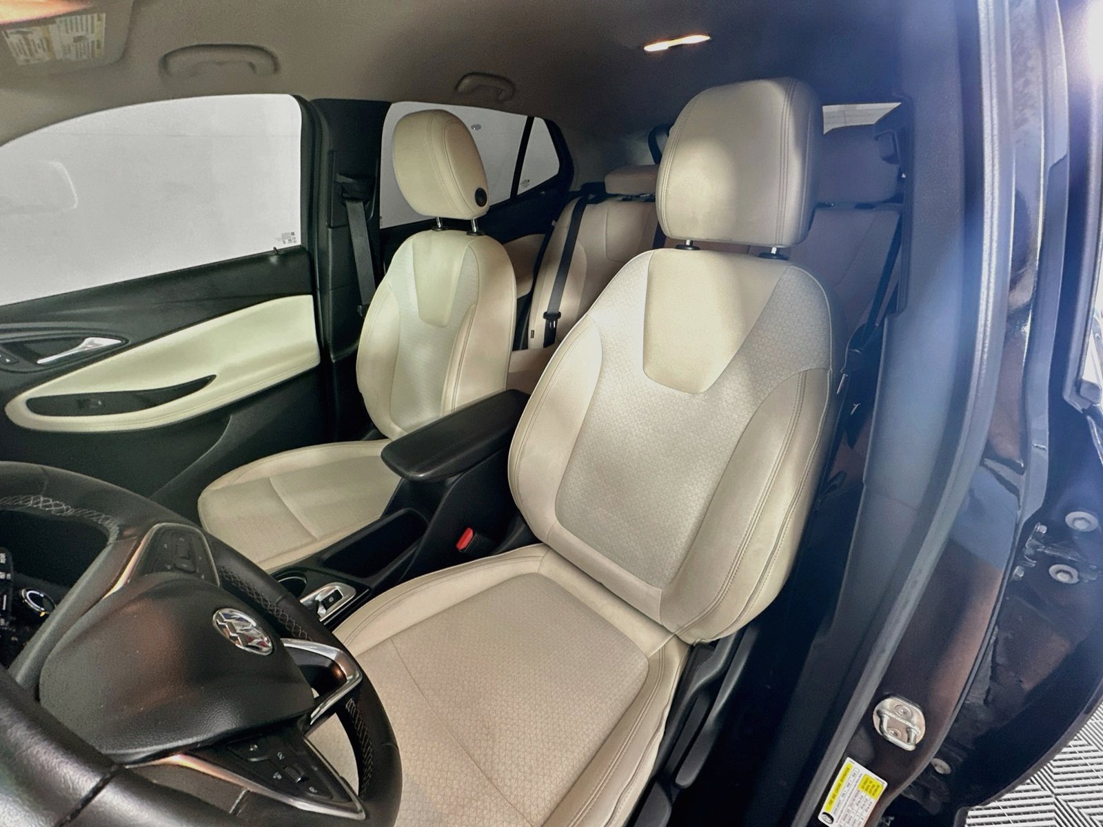 Used 2021 Buick Encore GX Preferred w/ Sport Touring Package FWD image 20