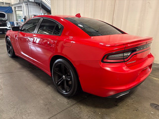 Used 2018 Dodge Charger R/T RWD image 6