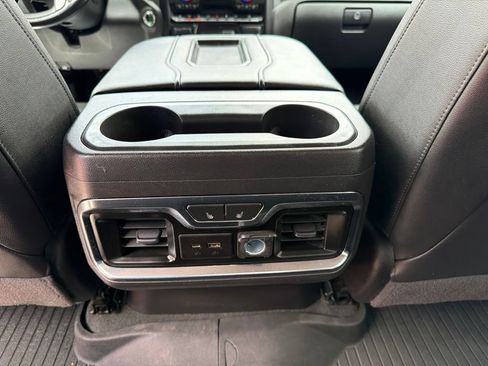 Used 2020 Chevrolet Silverado 1500 LTZ w/ LTZ Premium Package AWD/4WD image 16