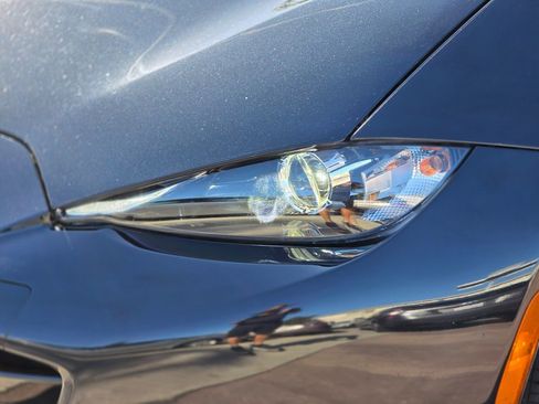 Used 2022 MAZDA MX-5 Miata Sport image 8
