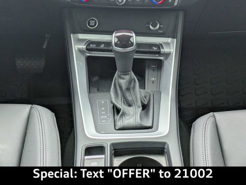 Certified 2025 Audi Q3 2.0T Premium w/ Convenience Package AWD/4WD image 22