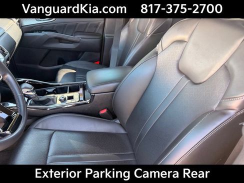 Certified 2023 Kia Sorento SX FWD image 13