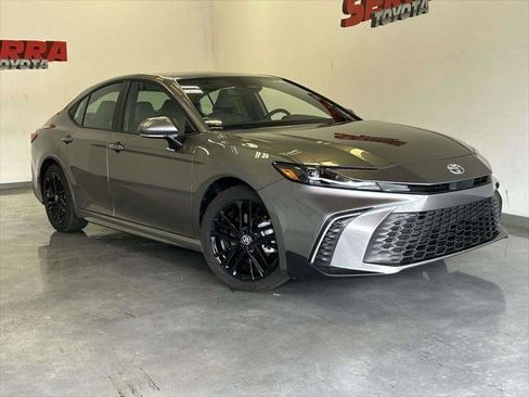 Certified 2026 Toyota Camry SE w/ Convenience Package FWD image 1