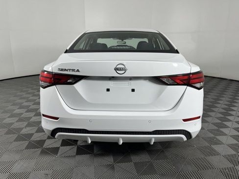 Used 2025 Nissan Sentra S FWD image 7