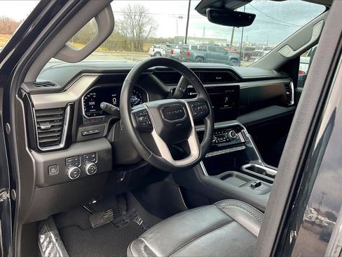 Used 2024 GMC Sierra 2500 Denali w/ Denali Reserve Package image 13
