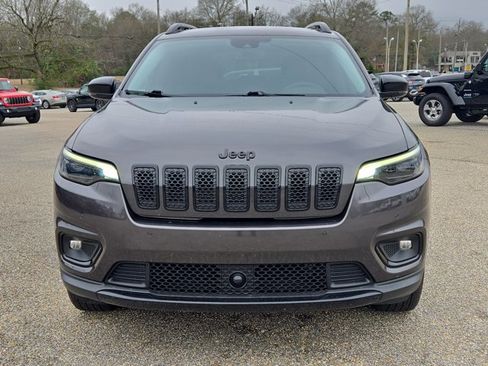 Used 2023 Jeep Cherokee Altitude Lux w/ Lux Elite Package image 2