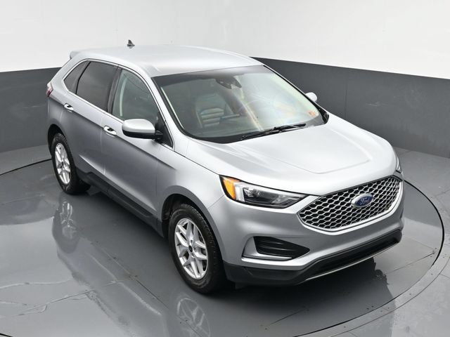 Used 2023 Ford Edge SEL AWD/4WD image 18