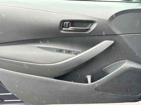 Used 2024 Toyota Corolla LE image 22