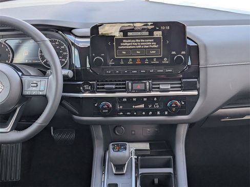 New 2025 Nissan Pathfinder SL image 26