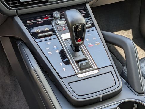 Certified 2023 Porsche Cayenne GTS AWD/4WD image 18