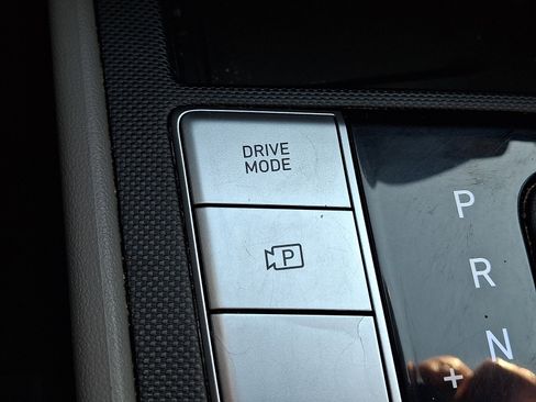 Certified 2023 Hyundai Elantra SEL w/ Convenience Package image 24