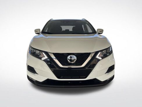 Used 2022 Nissan Rogue Sport SV AWD/4WD image 2