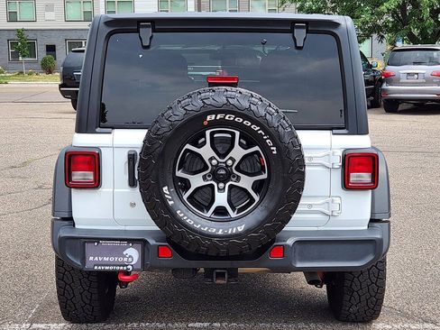 Used 2020 Jeep Wrangler Unlimited Rubicon w/ Cold Weather Group AWD/4WD image 9