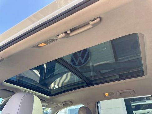 Used 2019 Volkswagen Atlas SE w/ Panoramic Sunroof Package AWD/4WD image 23