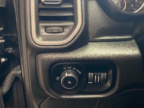 Used 2020 RAM 3500 Tradesman image 24