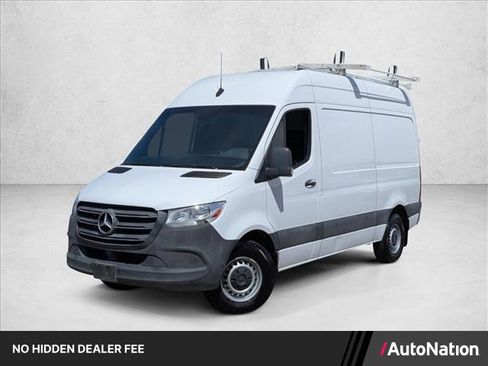 Used 2022 Mercedes-Benz Sprinter 2500 image 1