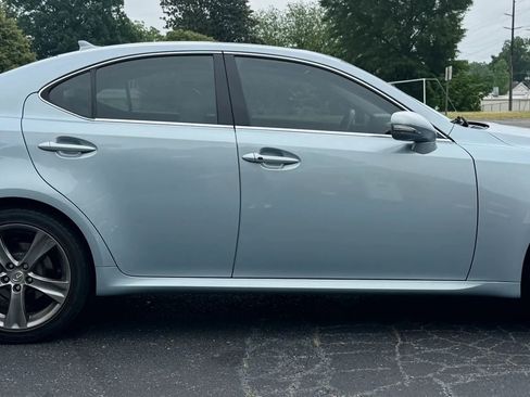 Used 2012 Lexus IS 250 w/ Premium Pkg Value Edition RWD image 10