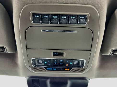 Used 2025 Ford F350 Platinum w/ Platinum Plus Package AWD/4WD image 22