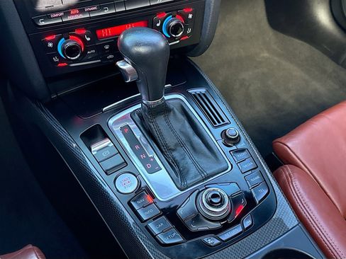 Used 2012 Audi S5 Premium Plus image 16