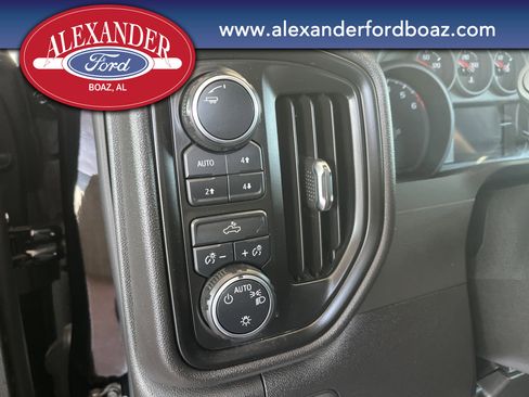 Used 2024 Chevrolet Silverado 1500 Custom Trail Boss image 22