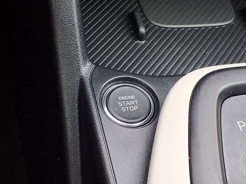 Used 2025 Kia K4 GT-Line Turbo FWD image 32